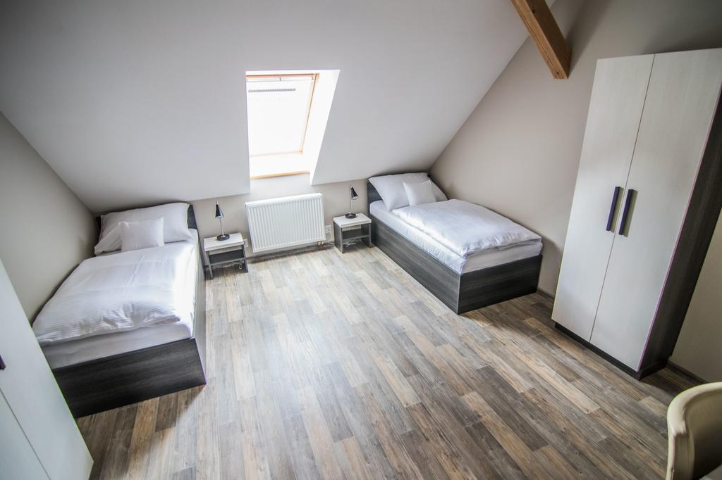 Pension Viktorin Подебрады Экстерьер фото