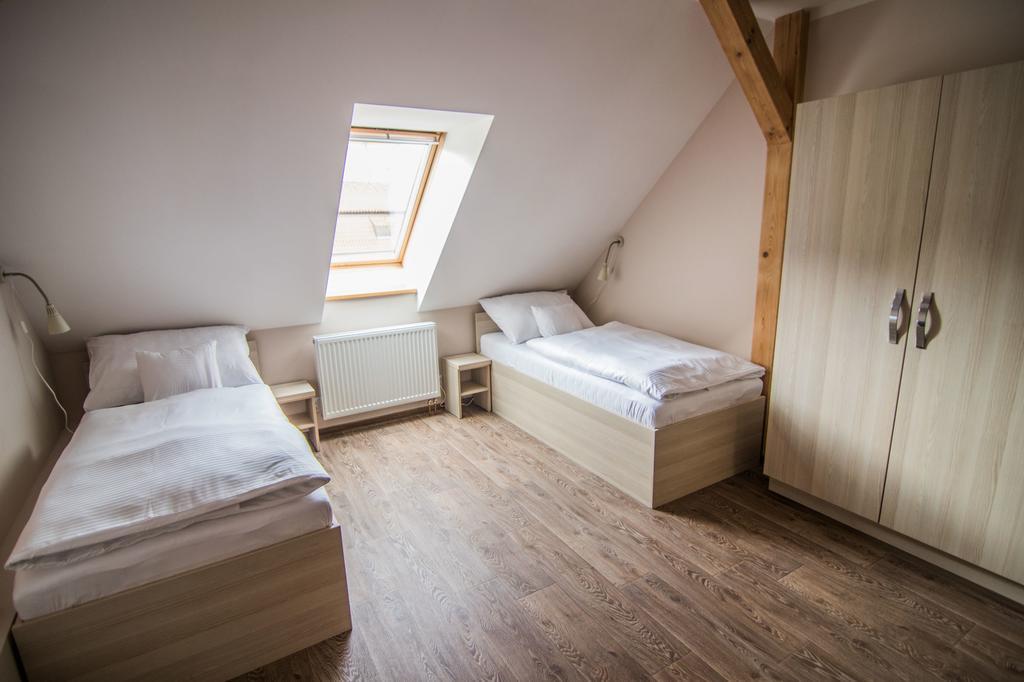 Pension Viktorin Подебрады Экстерьер фото